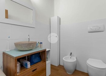 Trilocale Alzaia Naviglio Pavese, Milano (zona Chiesa Rossa) - foto 30