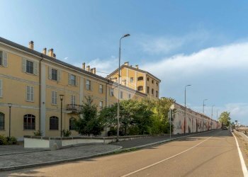 Trilocale Alzaia Naviglio Pavese, Milano (zona Chiesa Rossa) - foto 31