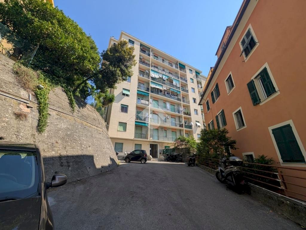 Appartamento Via Giambattista Gaulli, Genova (zona San Fruttuoso) - foto 1