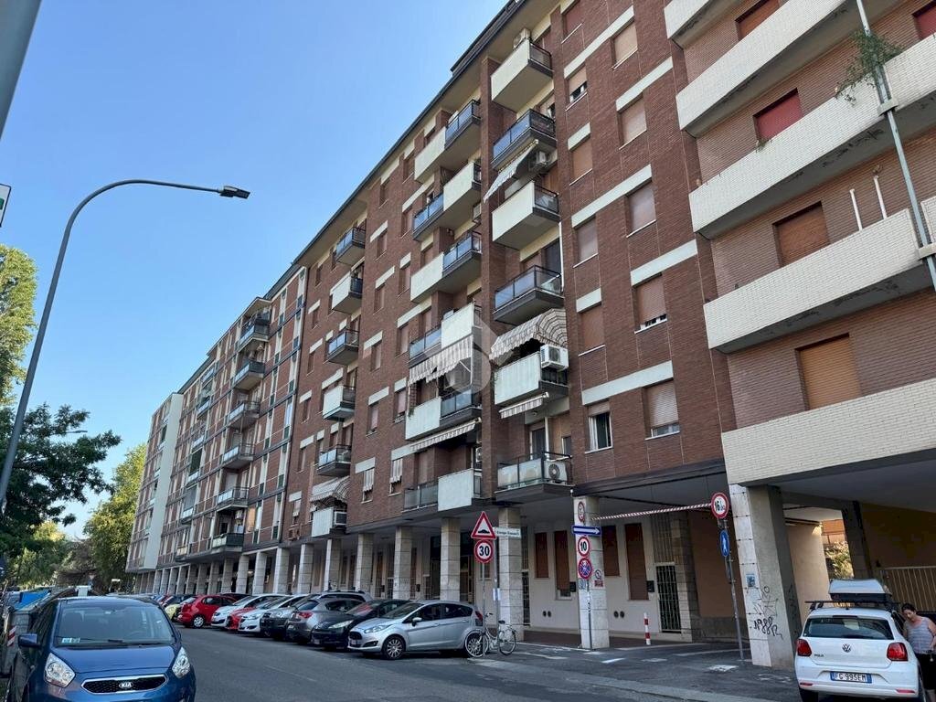 Bilocale Via Ferruccio Garavaglia, Bologna (zona San Donato) - foto 1