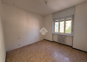 Stable - Palace Via Dessì, Novara - photo 4