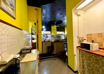 Commercial Activity Via Cecchi, Genova (neighborhood Foce) - photo 14