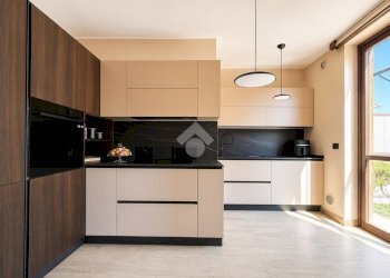 Porzione di casa Via Alessandro Manzoni, Baranzate - foto 10