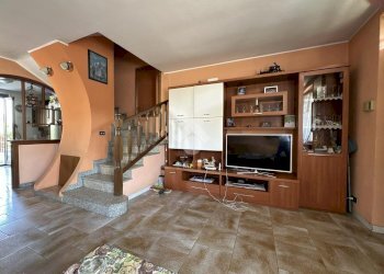 Portion of a house Via Sangalli, Carugate - photo 6