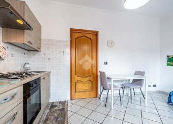 Two-room apartment Vicolo San Rocco, Venaria Reale - photo 3