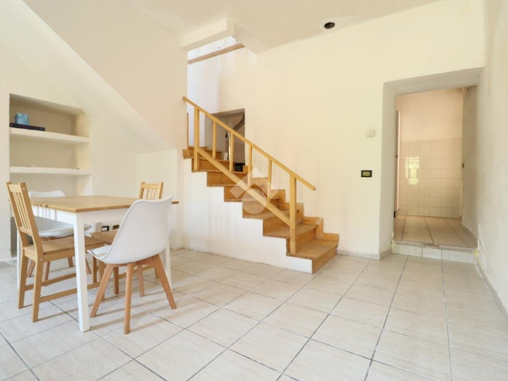 Semi-detached house Via Giovanni Leto, Dorzano - photo 2