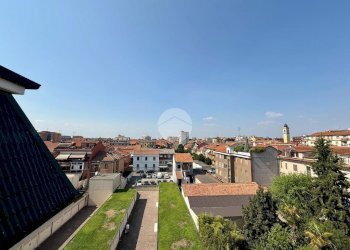 Apartment Viale Della Resistenza, Corsico - photo 39