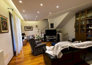 Villa a Schiera Ravenna (zona Borgo Montone) - foto 2