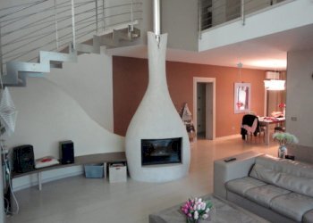 Independent house Russi - photo 1