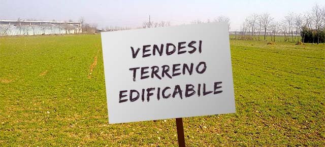 Building land Russi - photo 1