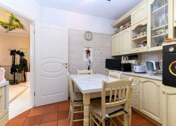 Four-room apartment Via Selegas, Roma - photo 7