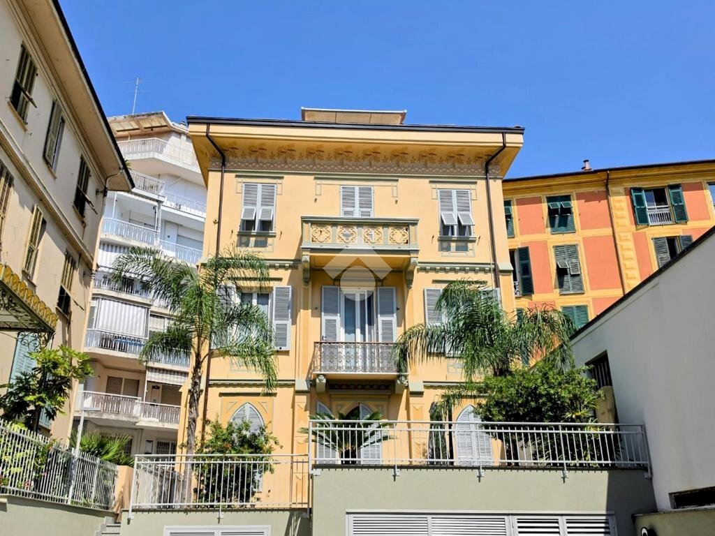 Appartamento Corso G. Garibaldi, Sanremo - foto 1