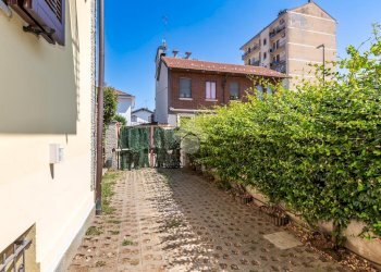 Four-room apartment Via Podgora, Beinasco - photo 8