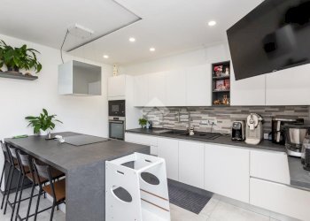 Apartment Via Sant'Anna, Beinasco - photo 1