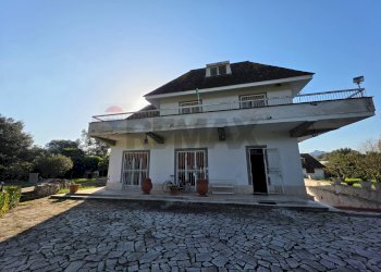 Casa all\'aperto - Villa via delle magnolie
 
50, Terracina - foto 2