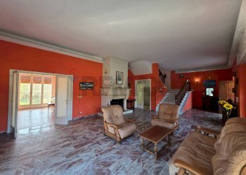 Soggiorno - Villa via delle magnolie
 
50, Terracina - foto 15