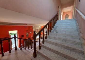 Scale - Villa via delle magnolie
 
50, Terracina - foto 21