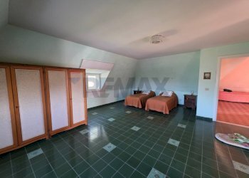 Camera / camera da letto - Villa via delle magnolie
 
50, Terracina - foto 30