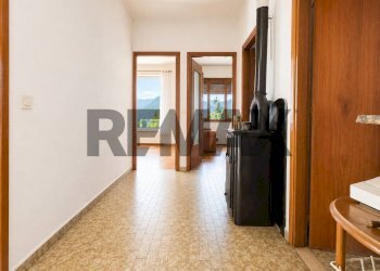 Hall / corridoio - Trilocale via Maroggia
 
2170, Berbenno di Valtellina - foto 4