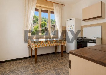 Cucina - Trilocale via Maroggia
 
2170, Berbenno di Valtellina - foto 8