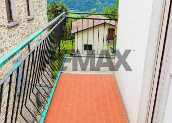 Balcone - Trilocale via Maroggia
 
2170, Berbenno di Valtellina - foto 9