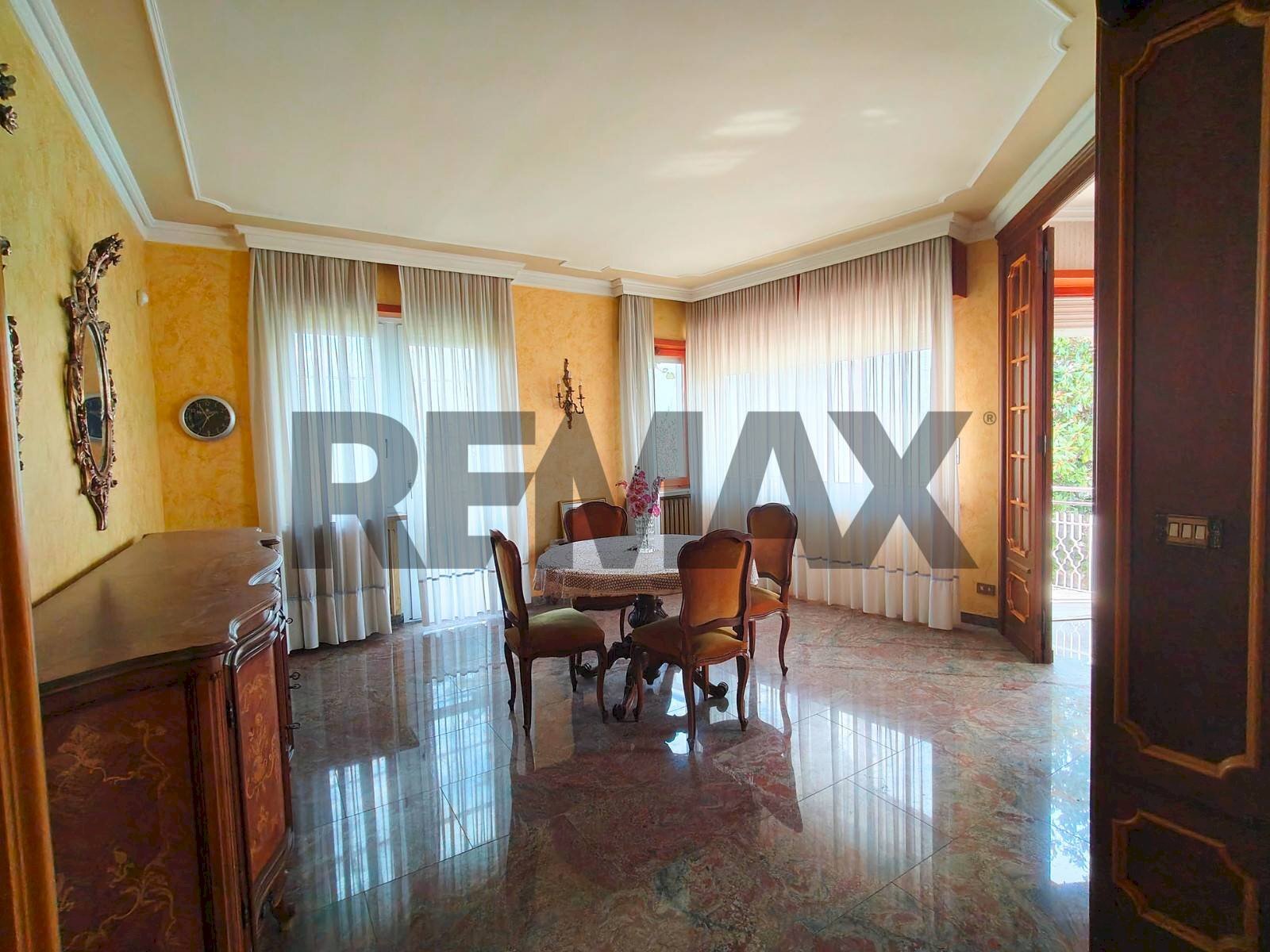 Sala da pranzo - Villa via San Gillio
46, Pianezza - photo 3