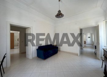 Soggiorno - Appartamento Via Ruggiero Bonghi
 
7, Rodi Garganico - foto 1