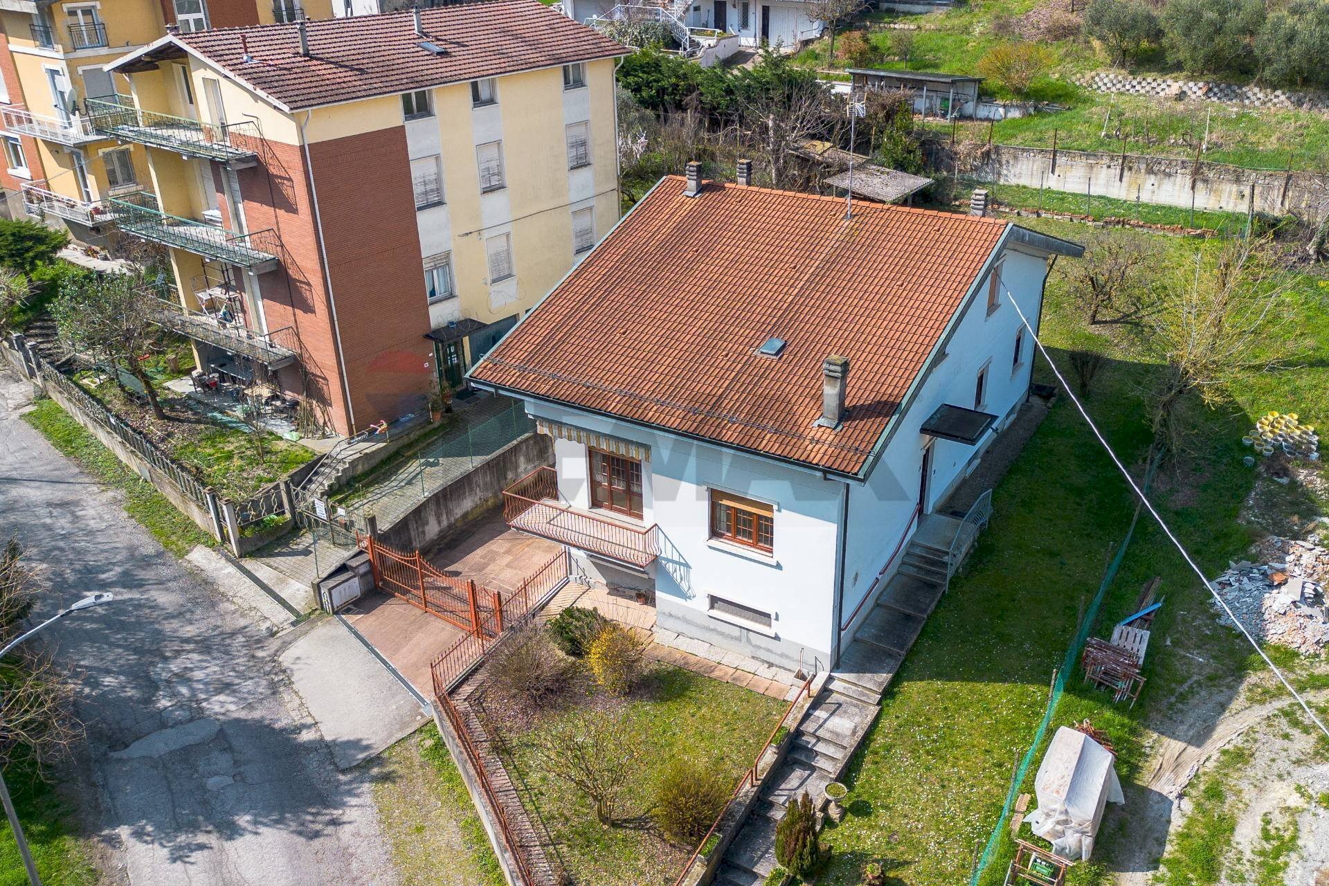 Casa all\'aperto - Independent house Via Montegrappa
 
36, Salsomaggiore Terme - photo 1