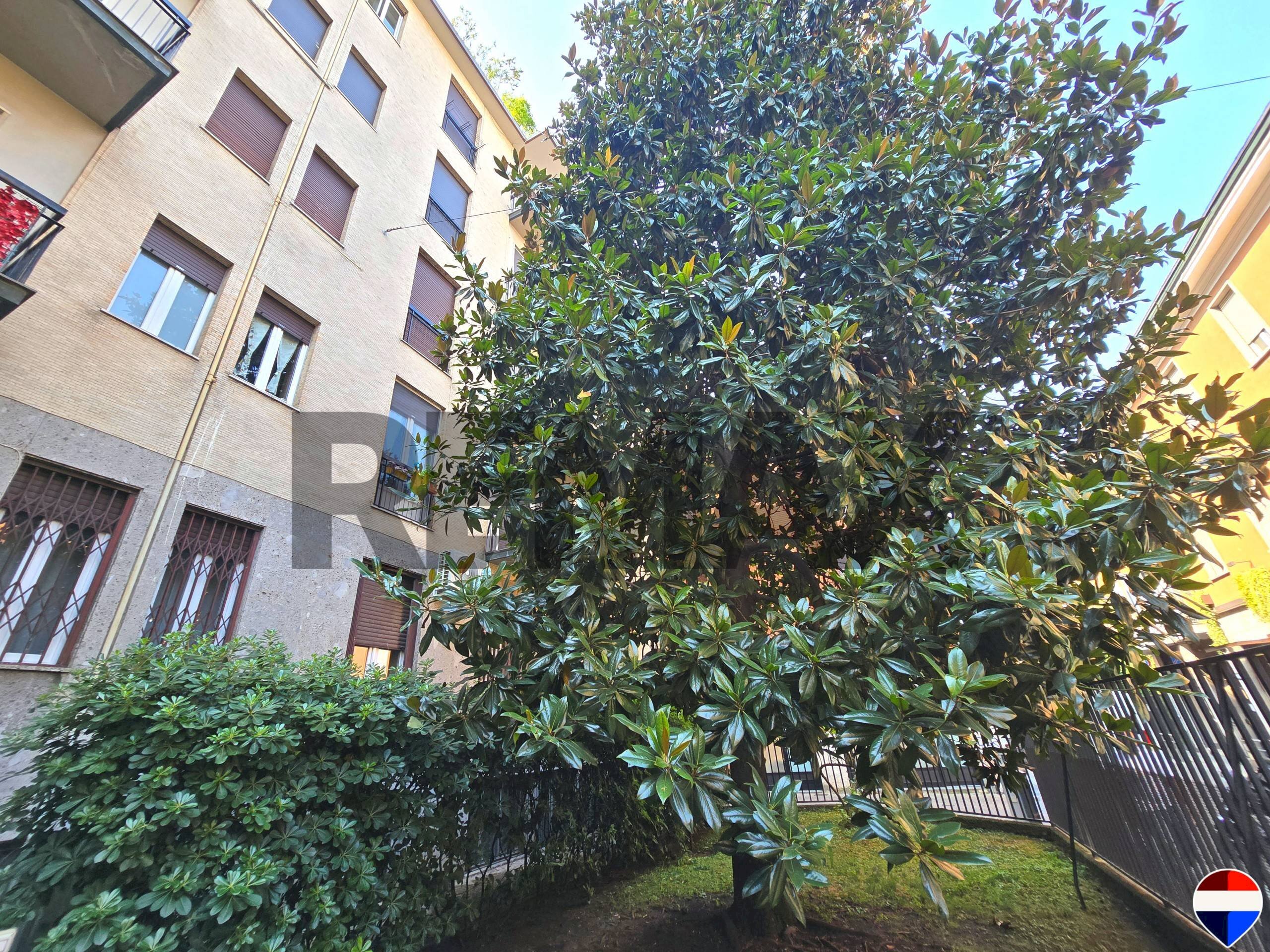 Edificio all\'aperto - Trilocale Via Savona
 
7, Milano - foto 1