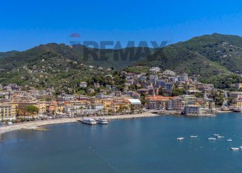 Vista dell\'acqua - Attico VIA MONTEBELLO
5, Rapallo - foto 2