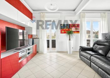 Soggiorno - Casa semi indipendente MONTE ROSA
 
15, Rescaldina - foto 3