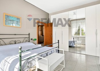 Camera / camera da letto - Casa semi indipendente MONTE ROSA
 
15, Rescaldina - foto 16
