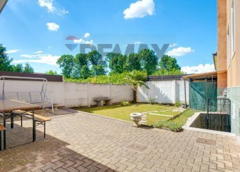 Terrazza - Casa semi indipendente MONTE ROSA
 
15, Rescaldina - foto 21