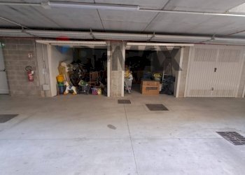 Parcheggio - Box FAENZA
 
3, Cairate - photo 3