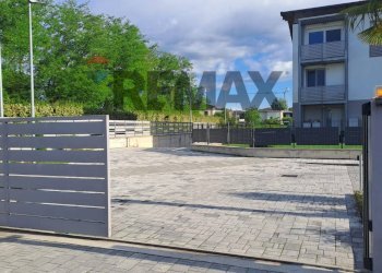 Edificio all\'aperto - Box FAENZA
 
3, Cairate - photo 7