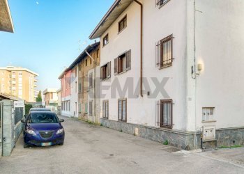 Edificio all\'aperto - Casa semi indipendente VIA CHIARI
6, Busto Arsizio - foto 14
