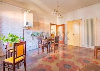 Sala da pranzo - Casa semi indipendente Piazza Cacciami
3, Grignasco - foto 20