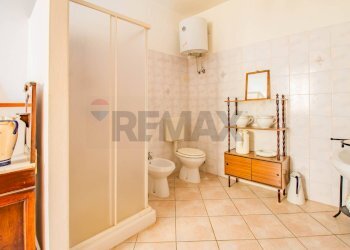 Bagno - Casa semi indipendente Piazza Cacciami
3, Grignasco - foto 26