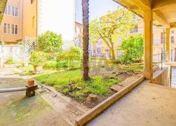 Giardino - Casa semi indipendente Piazza Cacciami
3, Grignasco - foto 43