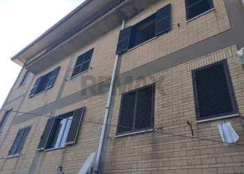 Edificio all\'aperto - Casa semi indipendente via Aldo Moro
snc, Spigno Saturnia - foto 20