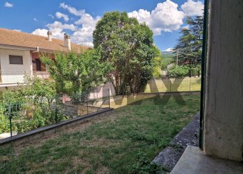 Giardino - Semi-detached Villa VIA SERGIO DE VITIS M.O.
 
7, Lettopalena - photo 8