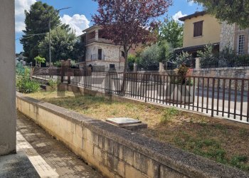 Giardino - Semi-detached Villa VIA SERGIO DE VITIS M.O.
 
7, Lettopalena - photo 16