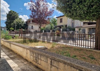 Giardino - Semi-detached Villa VIA SERGIO DE VITIS M.O.
 
7, Lettopalena - photo 17
