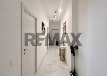 Hall / corridoio - Three-room apartment Via S. Rita da Cascia, 2, Vigevano - photo 5