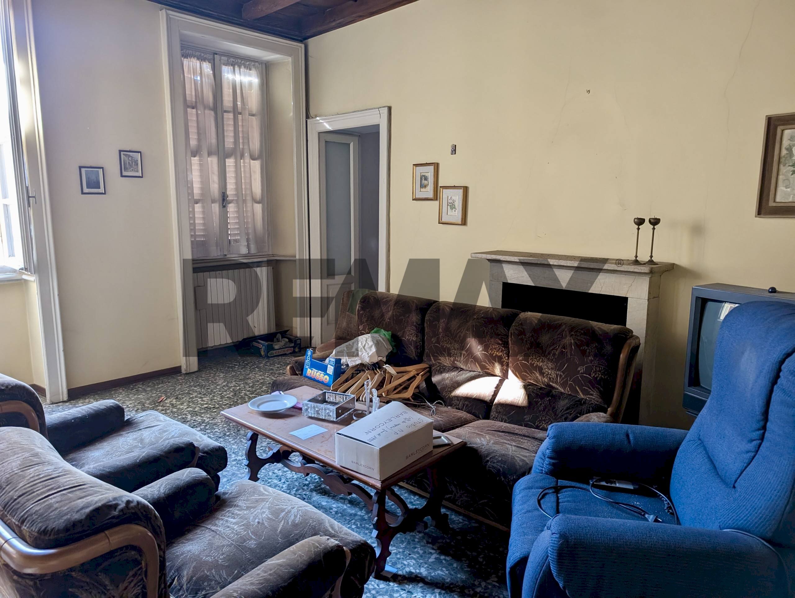 Soggiorno - Three-room apartment via chiesa
6, Canzo - photo 2