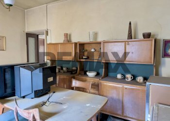 Ufficio - Two-room apartment via della chiesa
6, Canzo - photo 4