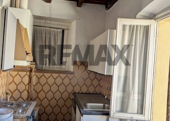Cucina - Three-room apartment via della Chiesa
6, Canzo - photo 2