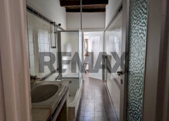 Bagno - Three-room apartment via della Chiesa
6, Canzo - photo 8