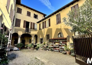 Edificio all\'aperto - Three-room apartment via della Chiesa
6, Canzo - photo 23