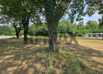 Giardino - Building land Via Perego
32, Sumirago - photo 21